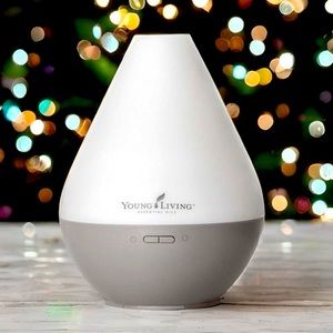 New!! Dewdrop Young Living Diffuser